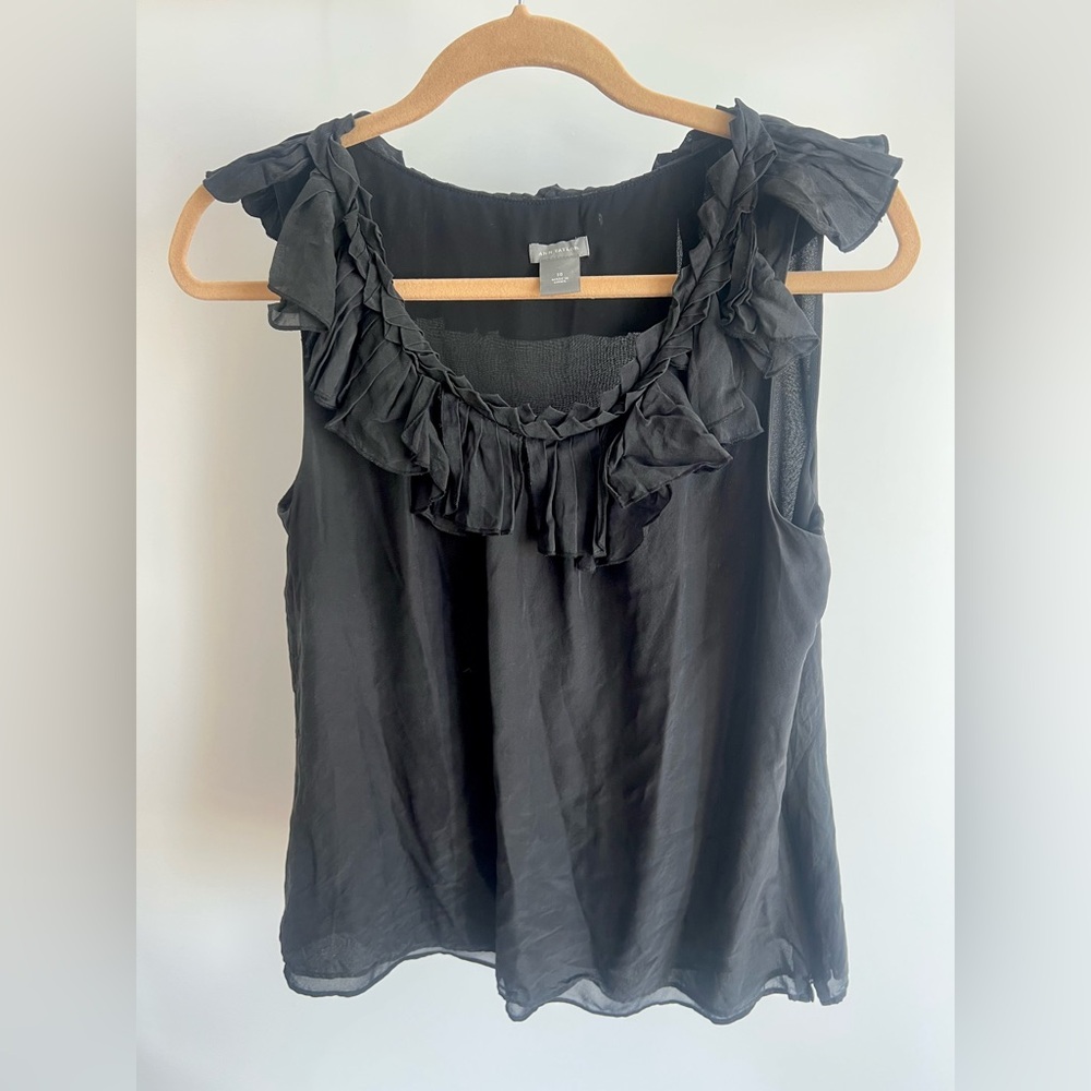 Ann Taylor Silk Black Ruffled Sleeveless Top Size 10 / Preppy Minimalist Blouse